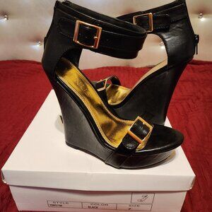 Women's size 7 Black Ankle Strap Wedges